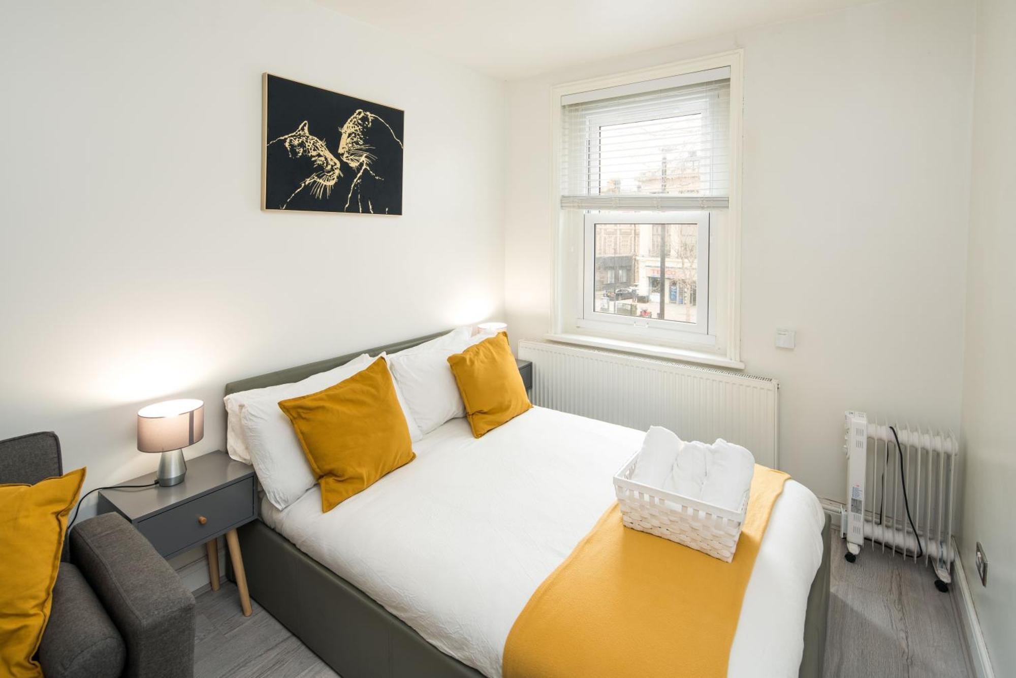 Spacious Studio For Up To 4! Sofa Bed 伦敦 外观 照片
