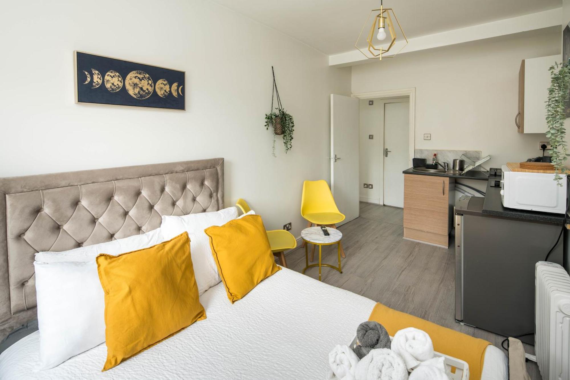 Spacious Studio For Up To 4! Sofa Bed 伦敦 外观 照片